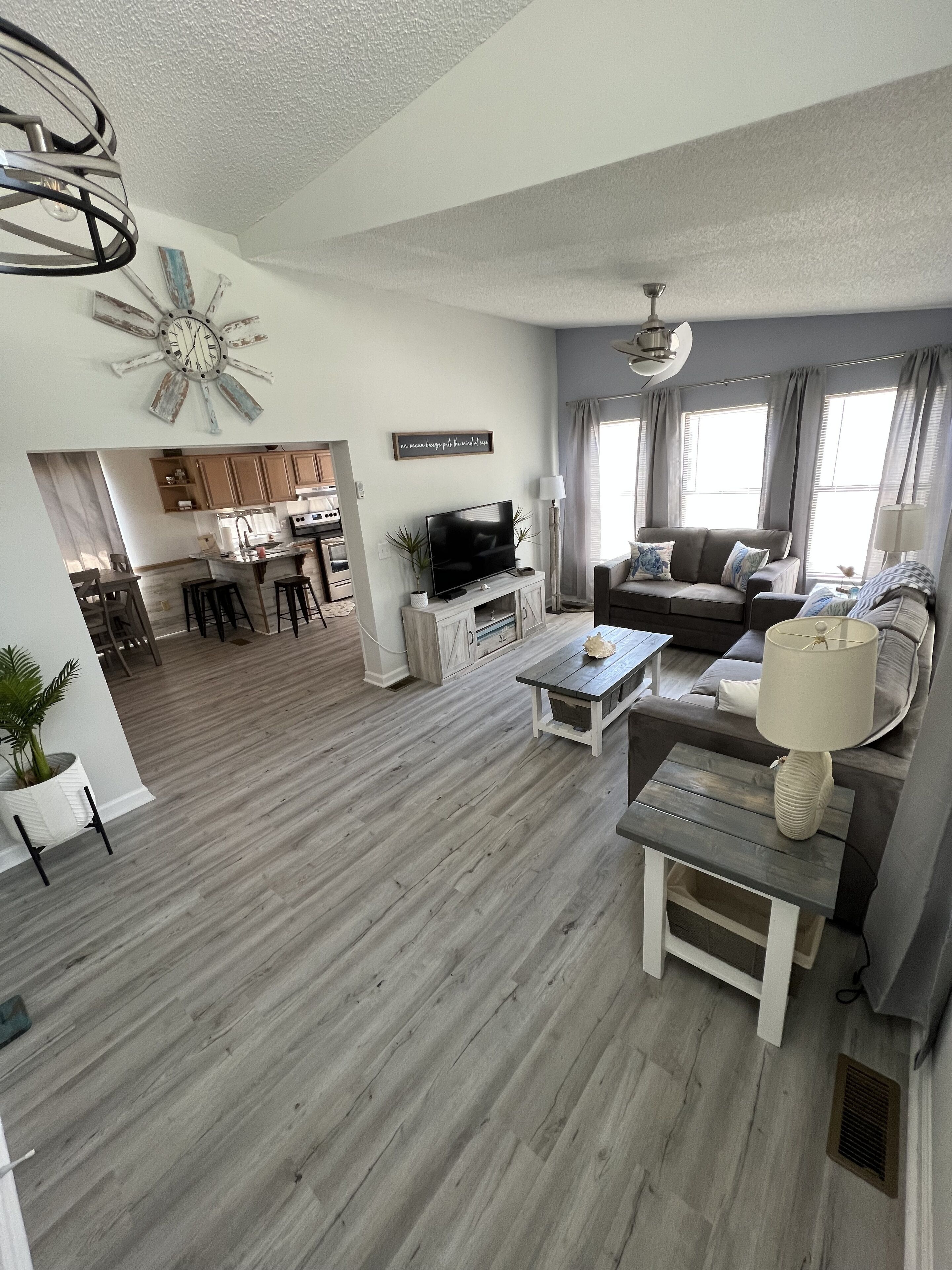 Ocean Lakes Family Campground - Site 7011 Newly Updated Cozy Cottage