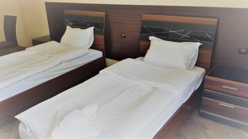 Fer et planche Ă  repasser, Wi-Fi gratuit, draps fournis