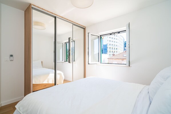 3 Schlafzimmer, Bügeleisen/Bügelbrett, Internetzugang, Bettwäsche