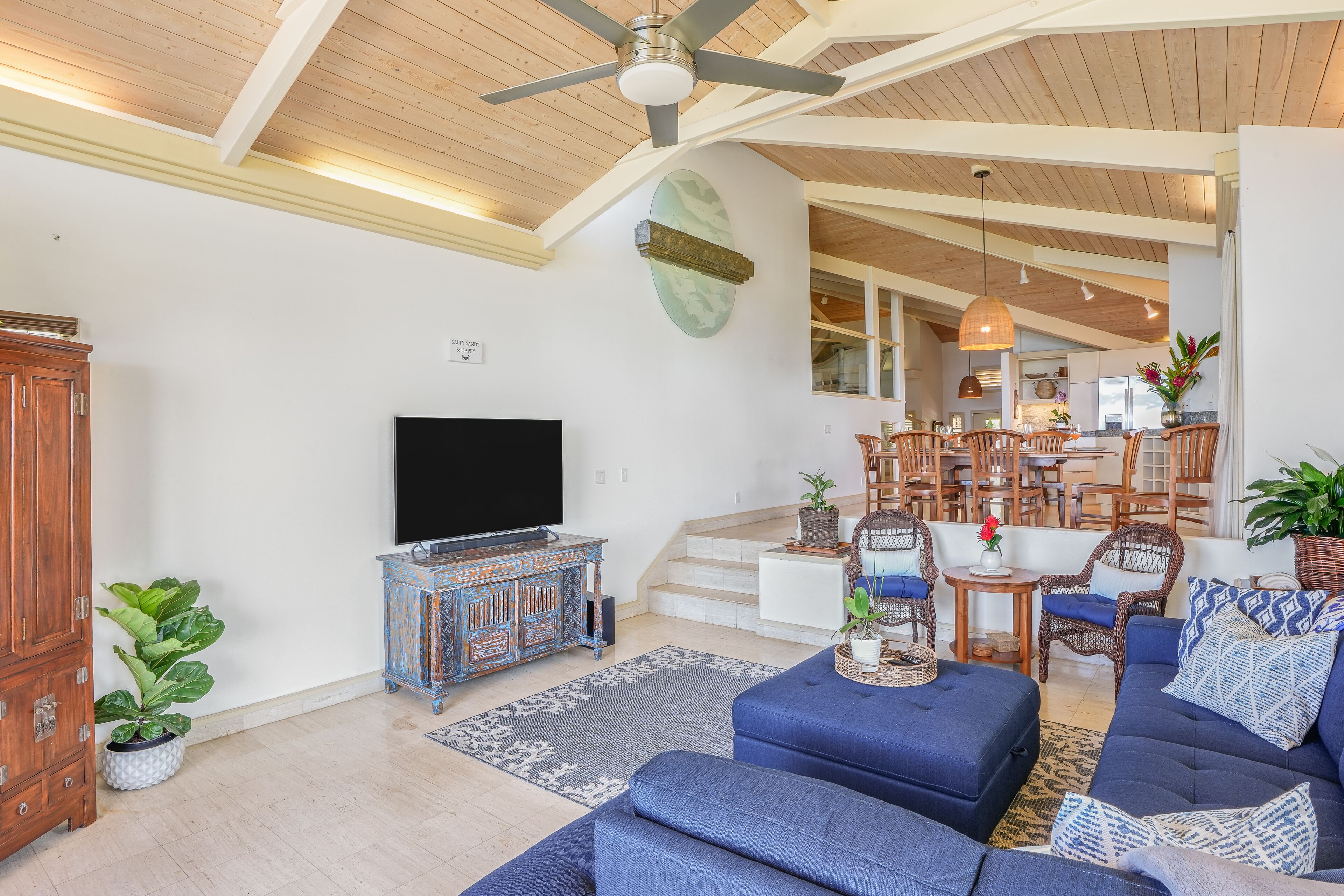 Waterfront home with gourmet kitchen, spacious lanai, dog-friendly