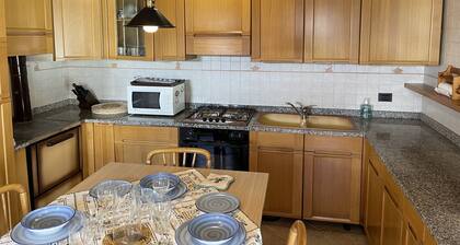 Midas & Lino's house holiday home<br>