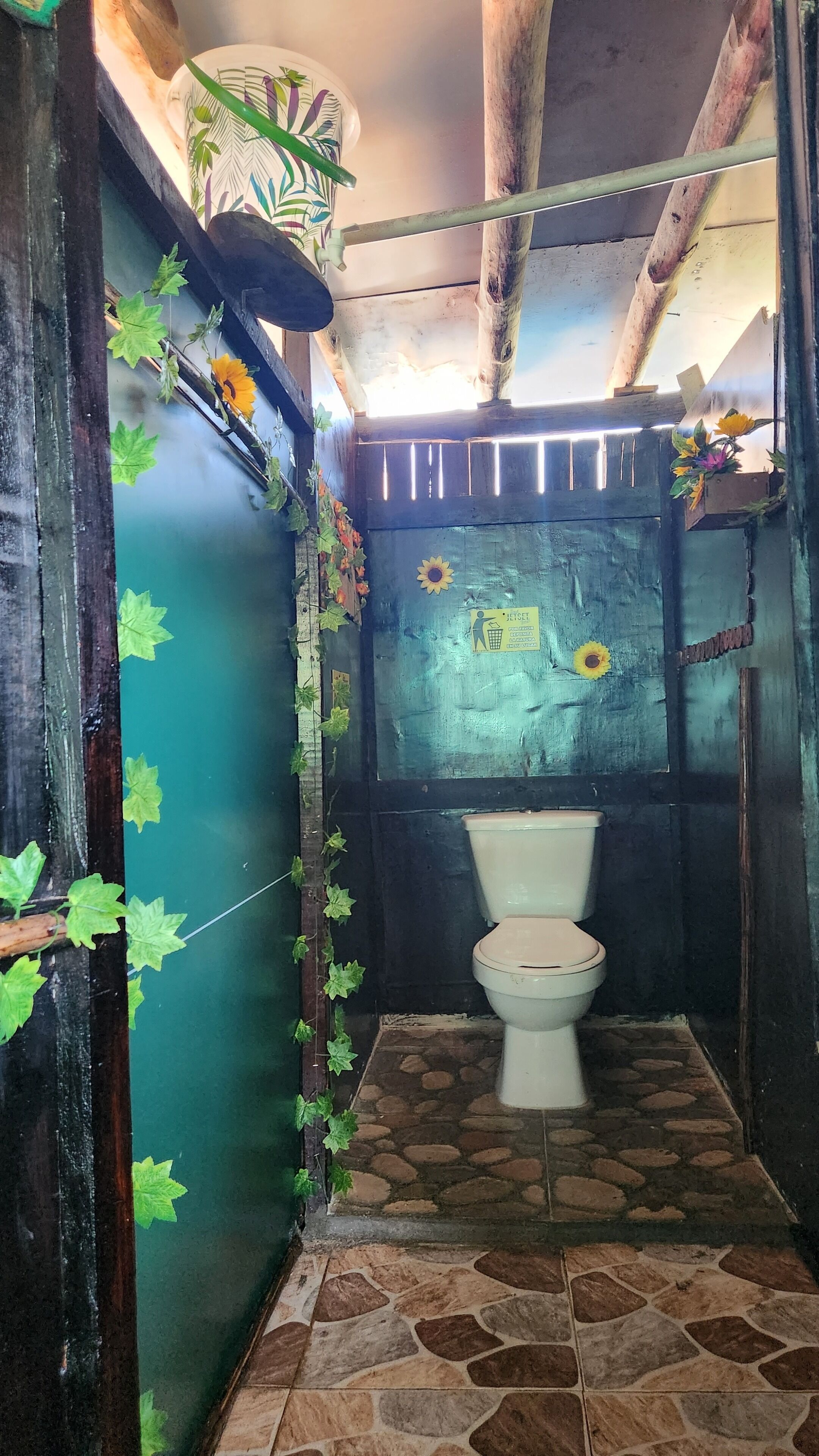 Jet Set Beach & Hostel