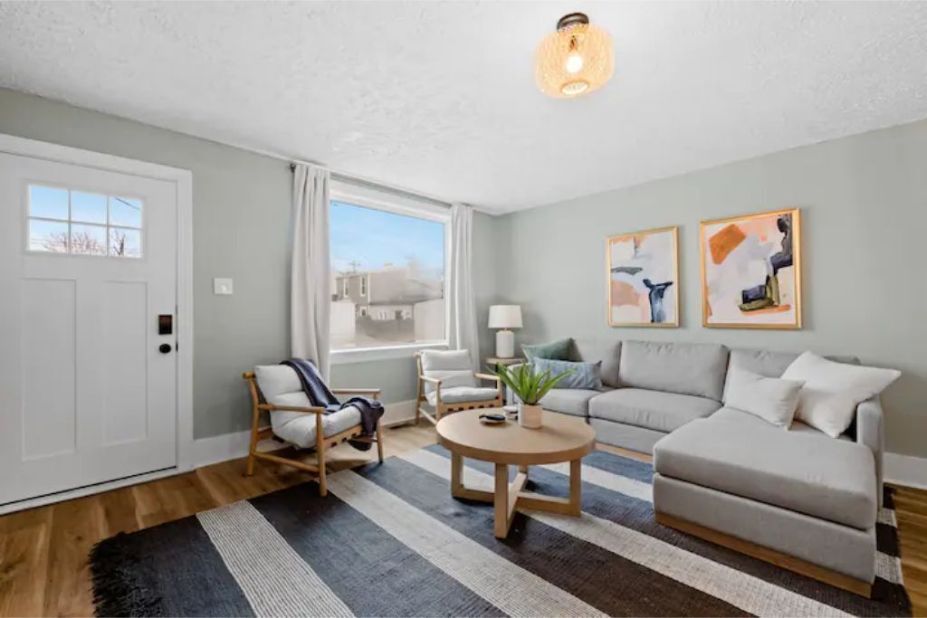 Newly Renovated |Private Yard | Close to Downtown