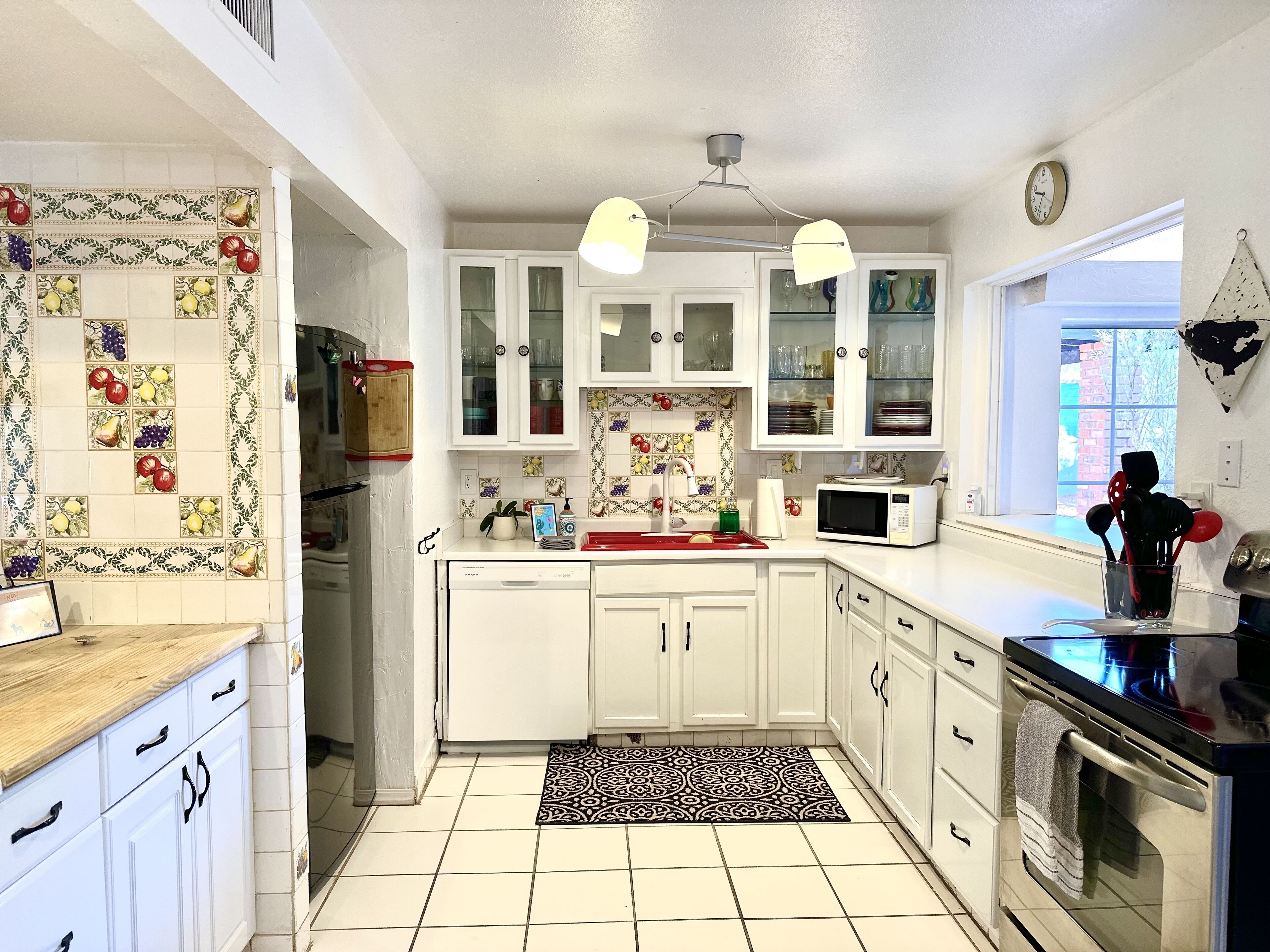 Casa Mystic: a Country Red Rock Getaway