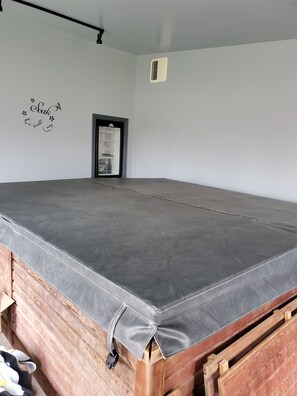 Interior - MINUTES FROM WATKINS GLEN  COME VISIT THE ODESSA OASIS.<br>Spacious home! (Odessa)
