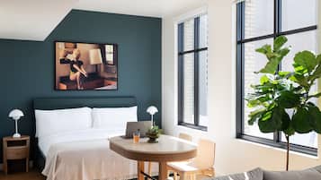 1 makuuhuone, ylelliset vuodevaatteet, untuvapeitot