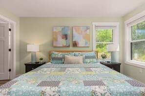 3 bedrooms, desk, iron/ironing board, WiFi - NEW! Mountain Views & Hot Tub at Stargazer (Candler)