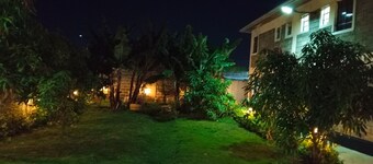 La mana Mansionates- Delightful 6 bedroomed house in Nairobi