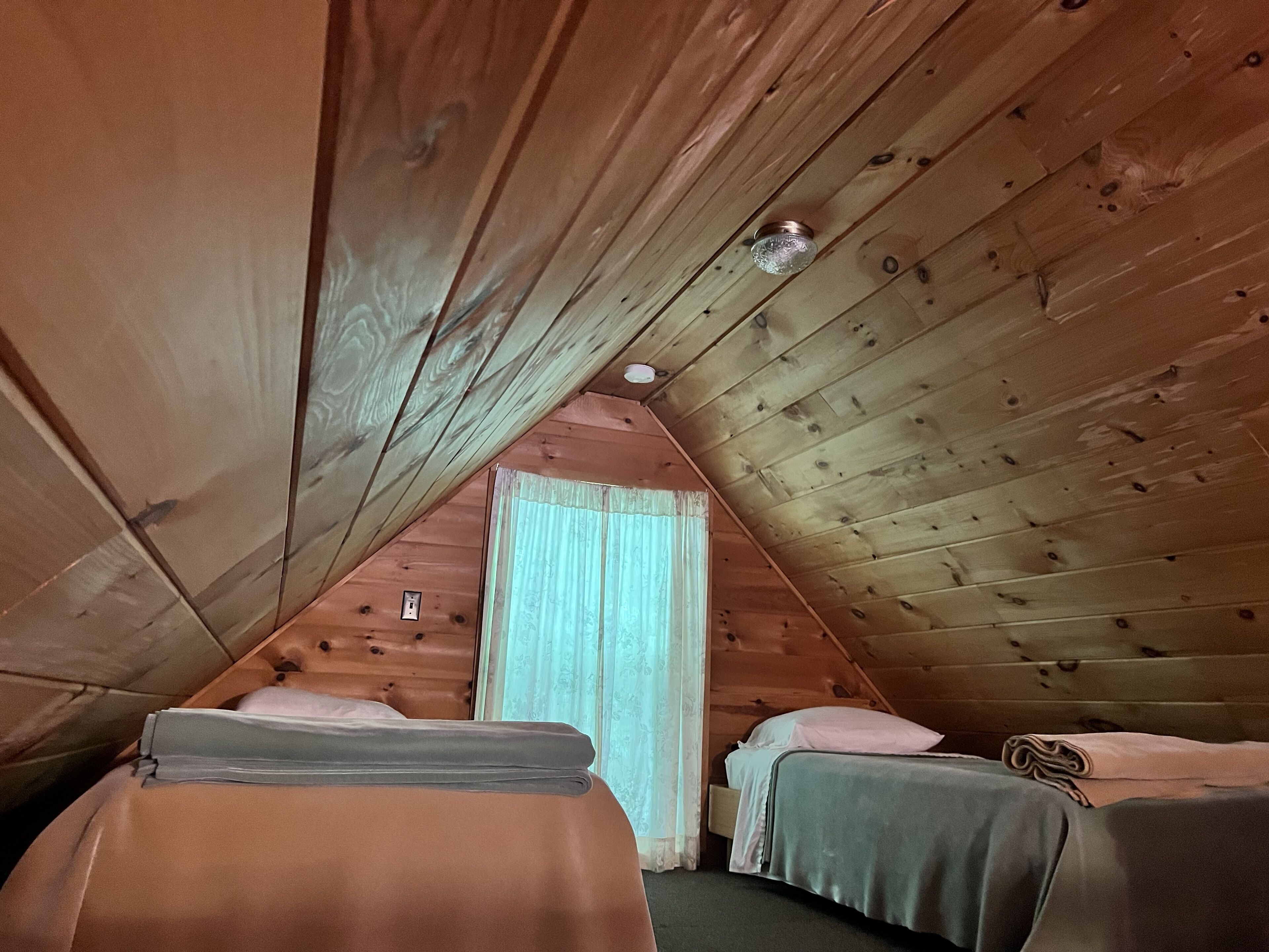 Cabin in West Forks Maine -white water Rafting, ATV & Snowmobile trails on site