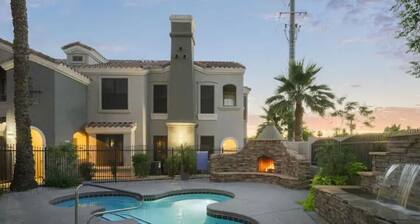 Prime Location Cozy Condo w/ Free Parking