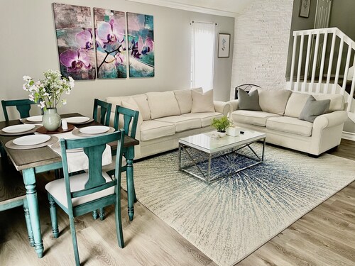 Central Mandarin, quiet, Convenient neighborhood!