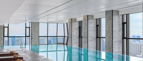 Infinity pool