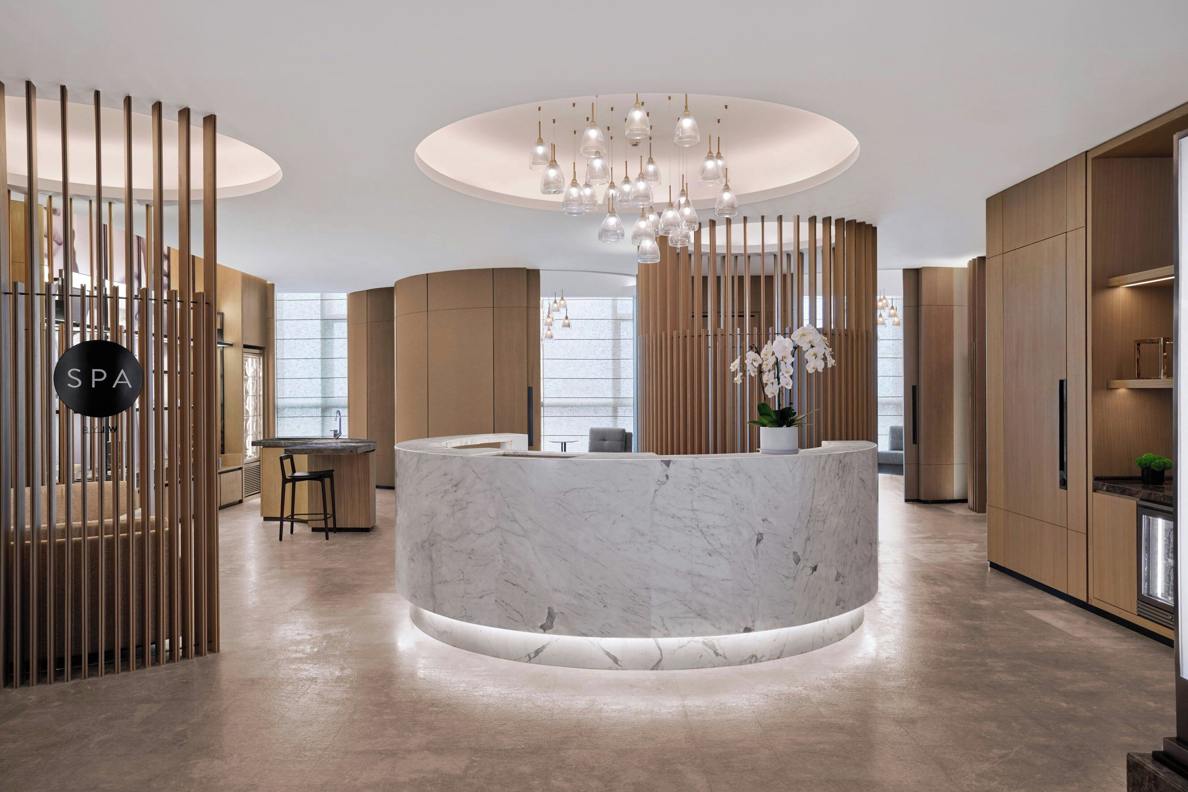 Couples treatment room(s), sauna, steam room
