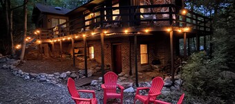 This 2000 sq ft cabin is the perfect retreat!