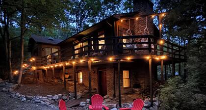 This 2000 sq ft cabin is the perfect retreat!