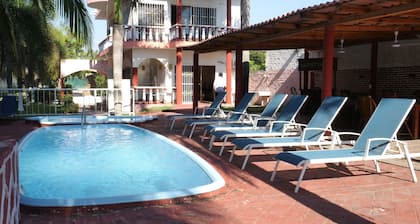 Casa Sirena Matanchen a Pie de Playa