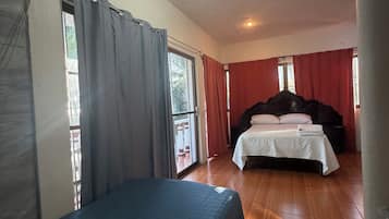 Casa família | 4 quartos, roupas de cama antialérgicas, edredons de pluma