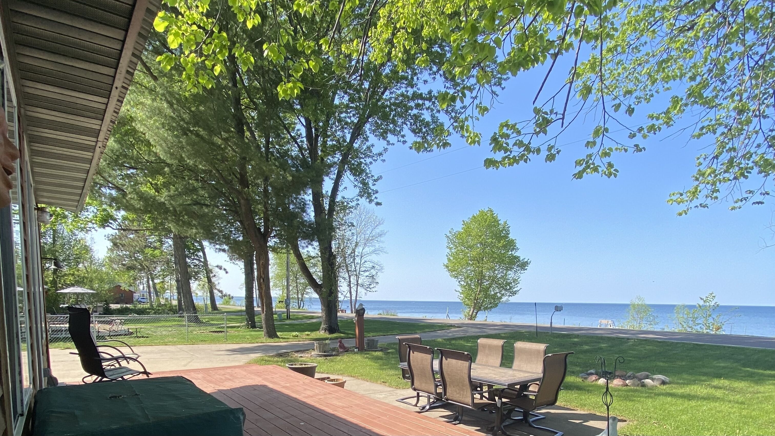 Mille Lacs lakefront 2 bedroom cabin