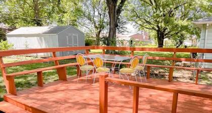 Just steps to Wonders of Wildlife, Bass Pro - The Sunshine House!