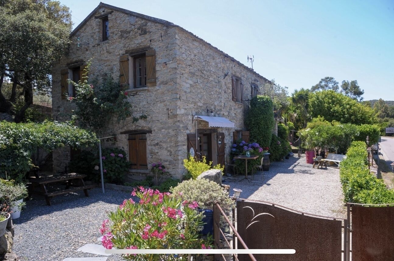 Maison Authentique , Entre Maquis et Plage de Sable Blanc