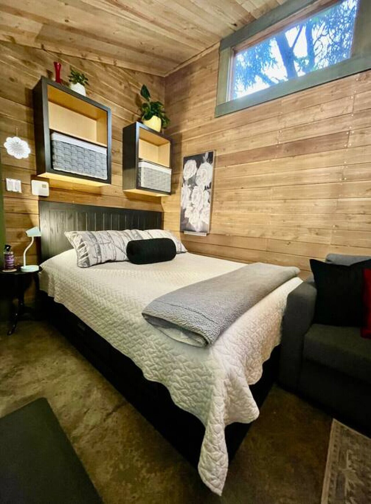 Fer et planche à repasser, Wi-Fi gratuit, draps fournis