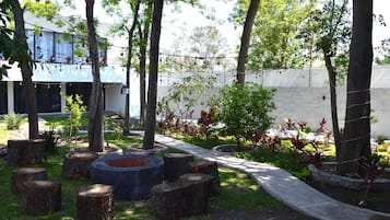 Enceinte de lâhĂ©bergement