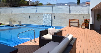 Casa de campo con Alberca, a 1 hora de Guadalajara