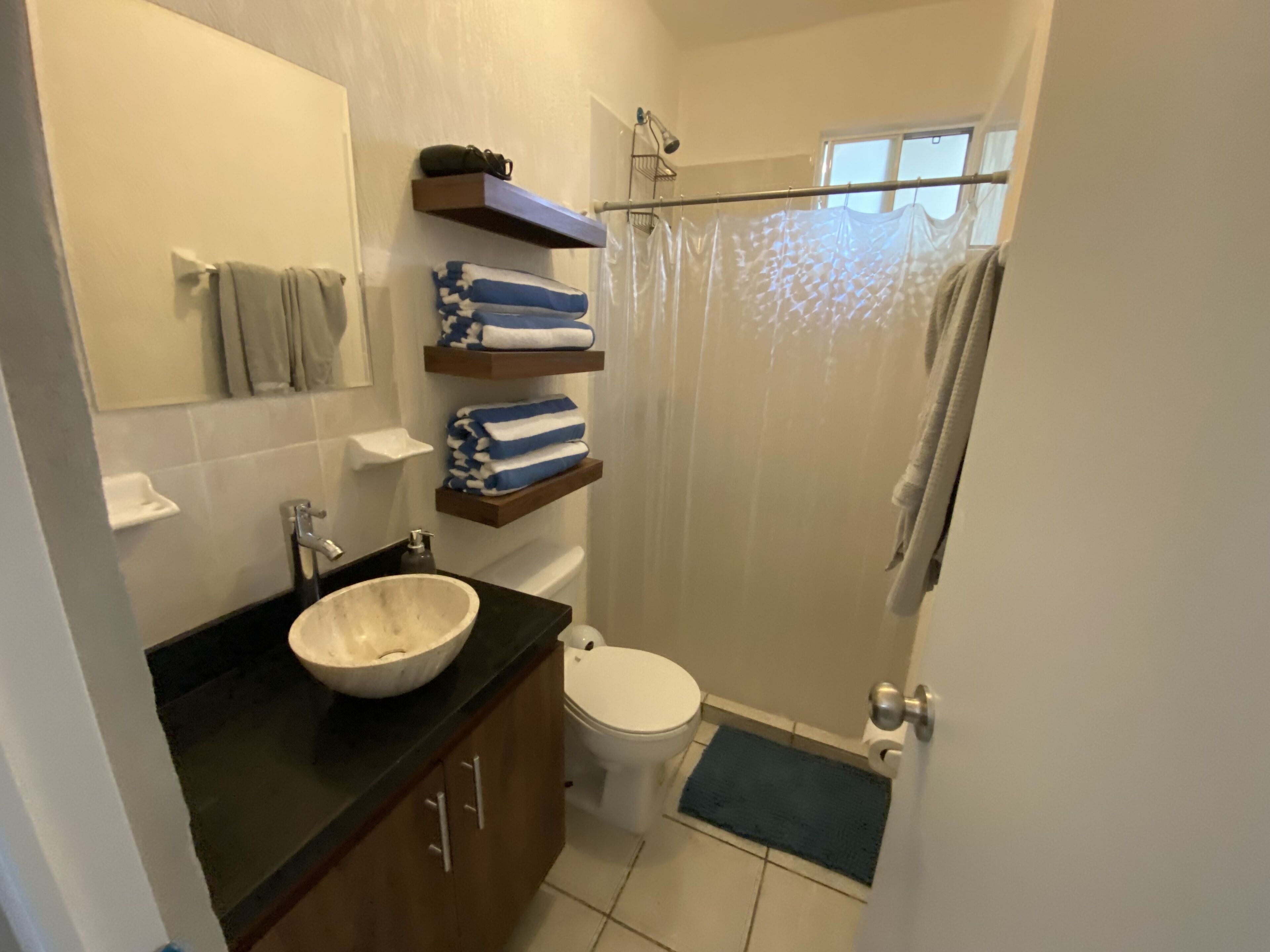 Blue Oasis: Zamna, Wi-fi, Cenotes Family sized condo with pool acces