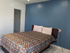 Deluxe Room | Peralatan tempat tidur hipoalergenik, Wi-fi percuma, cadar katil 