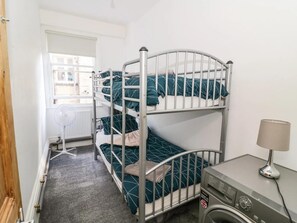 Departamento, varias camas | 2 habitaciones, tabla de planchar con plancha y wifi gratis 