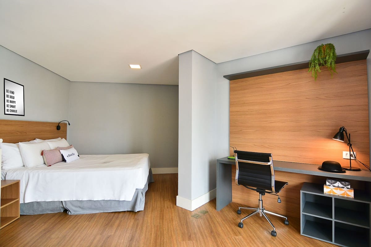 Duplex Casal com Sofa Cama | 1 bedroom, individually furnished, free WiFi, bed sheets