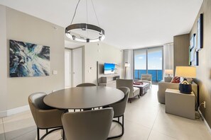 Luxury Condo, 1 Bedroom, Sea View | Private kitchen | Full-size fridge, microwave, oven, stovetop - Luxury Beachfront Condos in Hollywood (Hollywood)