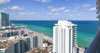 Luxury Beachfront Condos in Hollywood