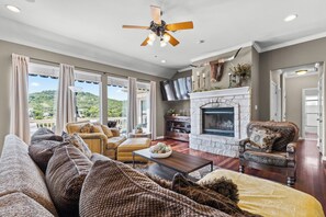 Smart TV, fireplace, video games, books
