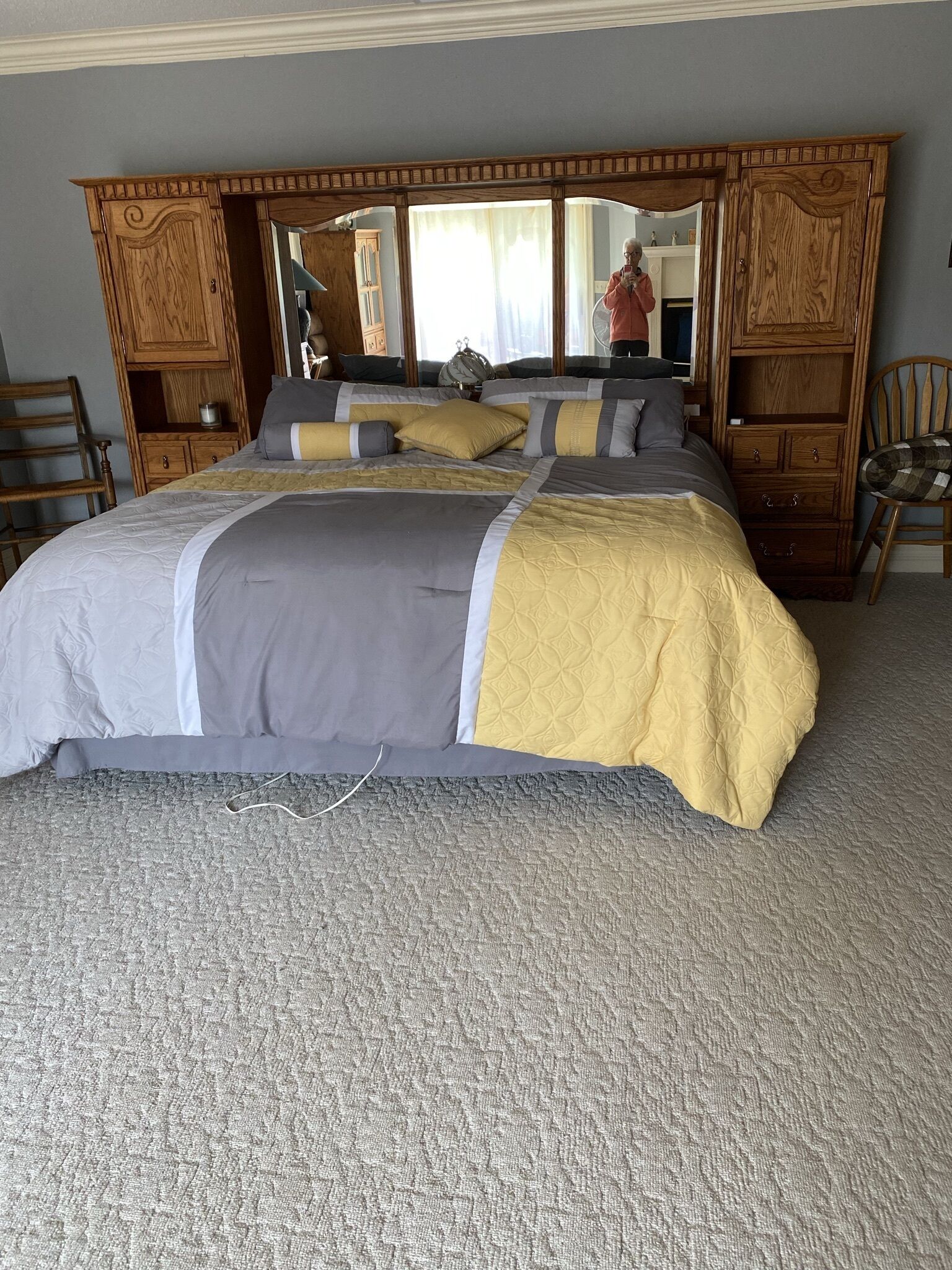 This unit has it all….Centrally located off Hwy 16 near all attractions