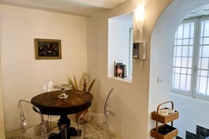 Dining - GuestHost - Flaminio MM Comfy Loft - Piazza del Popolo (Roma)