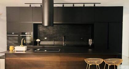 Spacious Penthouse Near the Weizmann institute and Sience park