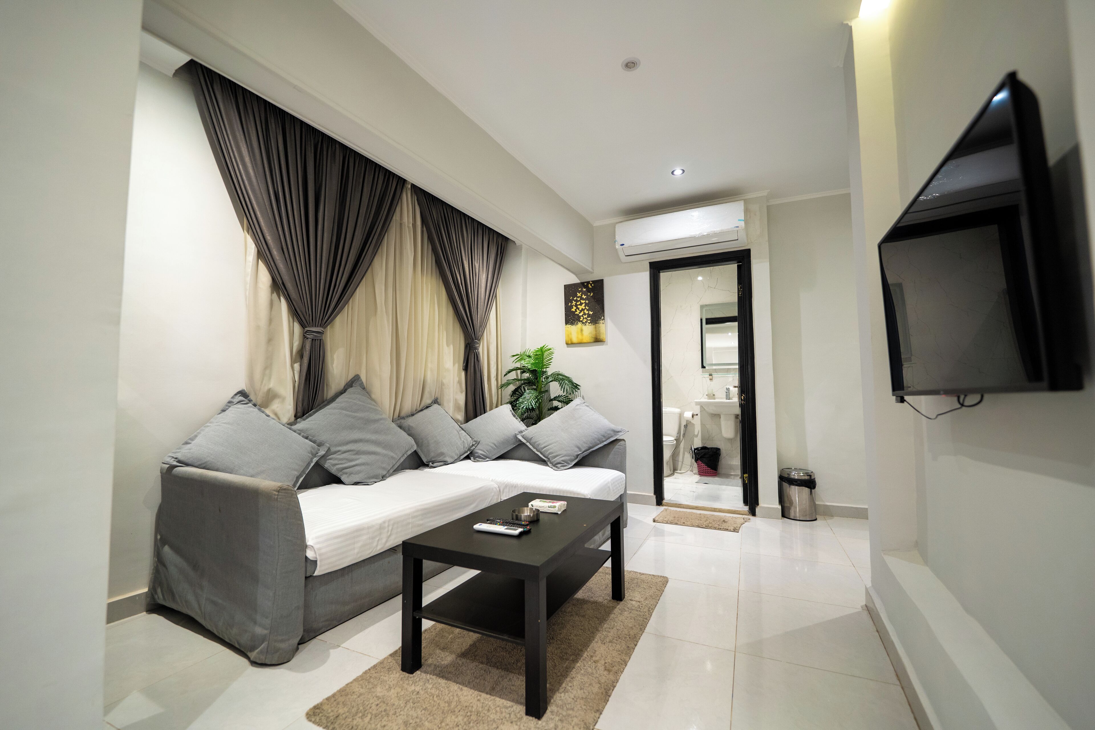 exclusive suite | living area | 32-inch lcd tv with satellite channels, tv