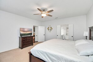 5 bedrooms, iron/ironing board, travel cot, free WiFi
