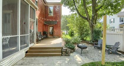 Historic Stay Near Sight & Sound, Shopping & Cafe