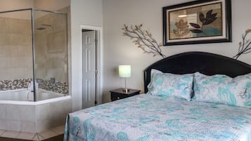 2 chambres, coffres-forts dans les chambres, bureau