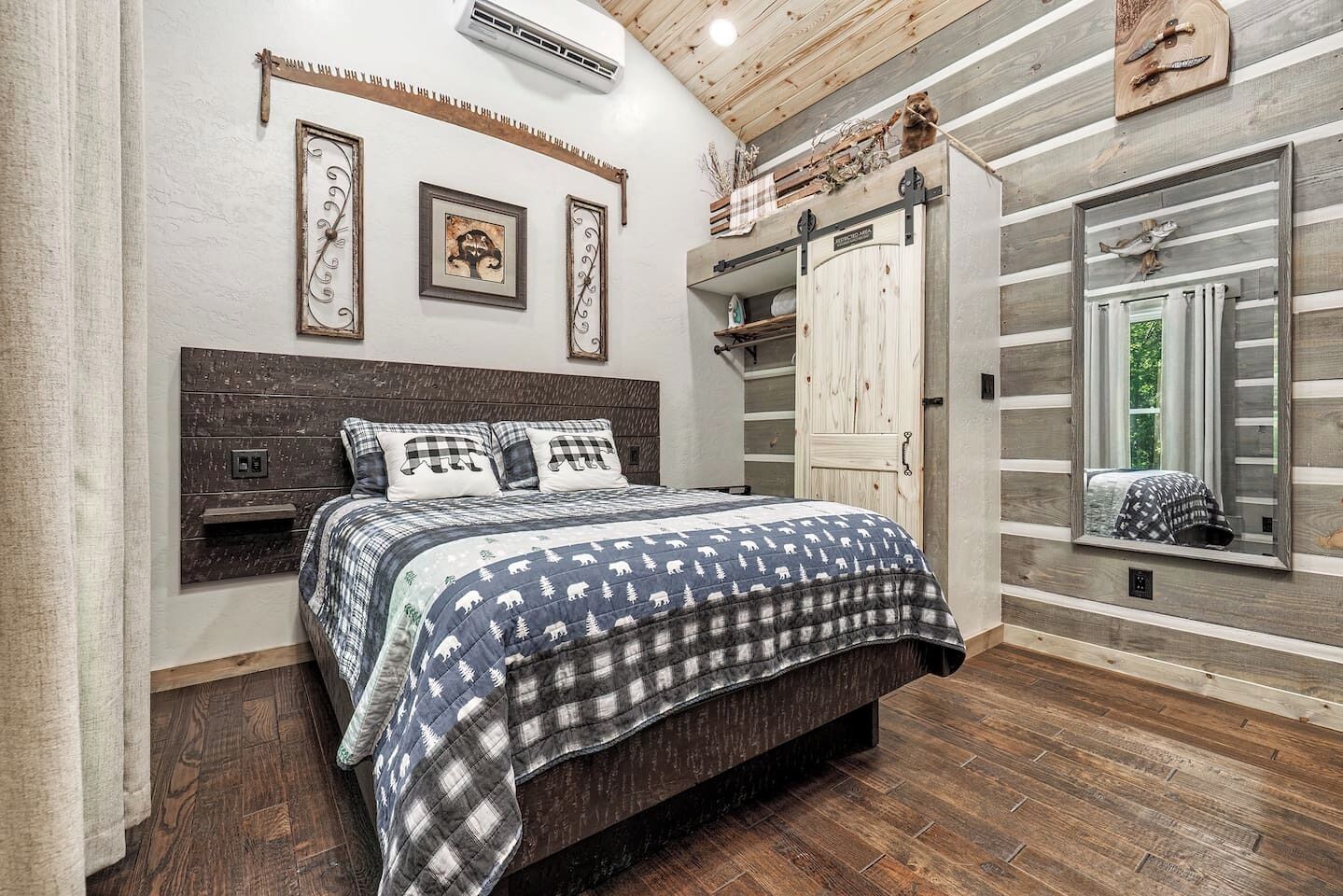 Strykejern/-brett, wi-fi (inkludert) og sengetøy