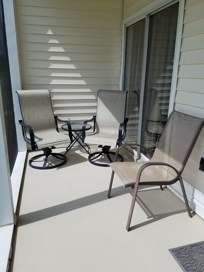 Affordable Family Condo at  River Oaks Golf Course Plantation Condo 