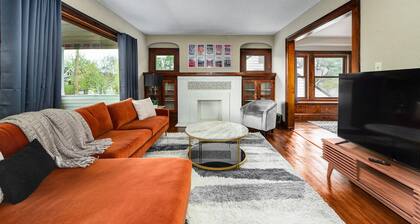 Rock 'n' Roll Retreat ~ 15 min to Downtown ~ 8 min to Cleveland Clinic