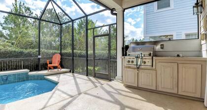 Disney theme 5 bed 5 bath with pool