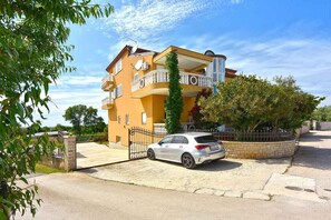 Exterior - Holiday apartment with air conditioning (Vodnjan)
