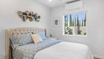 1 chambre, bureau, fer et planche Ă repasser, Wi-Fi