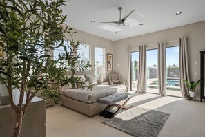 5 chambres, fer et planche à repasser, Wi-Fi gratuit, draps fournis