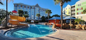 Outdoor pool, a heated pool - Tropical Lagoon-Close to Disney (Kissimmee)