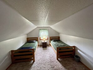 4 quartos, Wi-Fi, roupa de cama